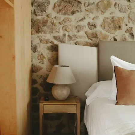 Garaiko Landetxea Szálloda 3*