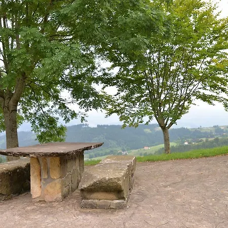 Hotel Garaiko Landetxea Durango